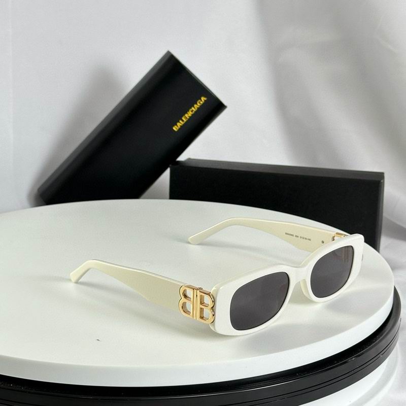 Balenciaga Glasses (28)